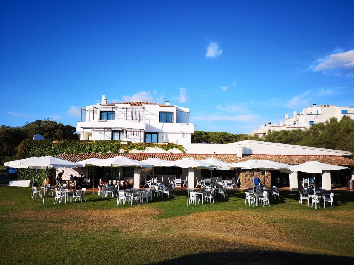 Hotel Della Baia Baia Domizia Exterior foto